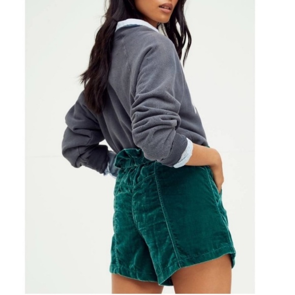 NWOT Free People At First Sight Velvet Shorts - Picture 3 of 7